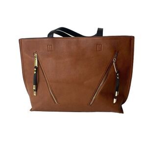 Steve Madden Brown Tote Double Handled Inside Zipper Pocket 2 Open Pockets Large